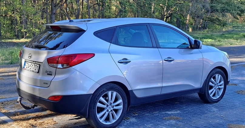 Hyundai ix35 cena 31400 przebieg: 363700, rok produkcji 2010 z Lubsko małe 379